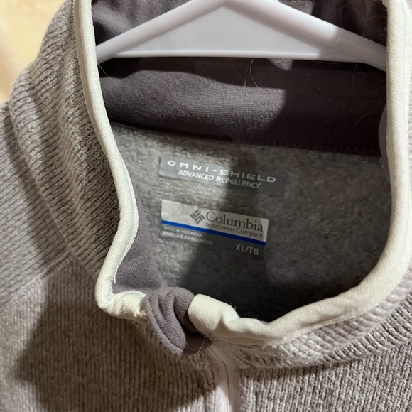 Women’s Columbia fleece jacket - Picture 3 of 4